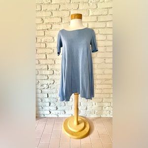 See You Monday Los Angeles 
Boutique Shirt/Dress